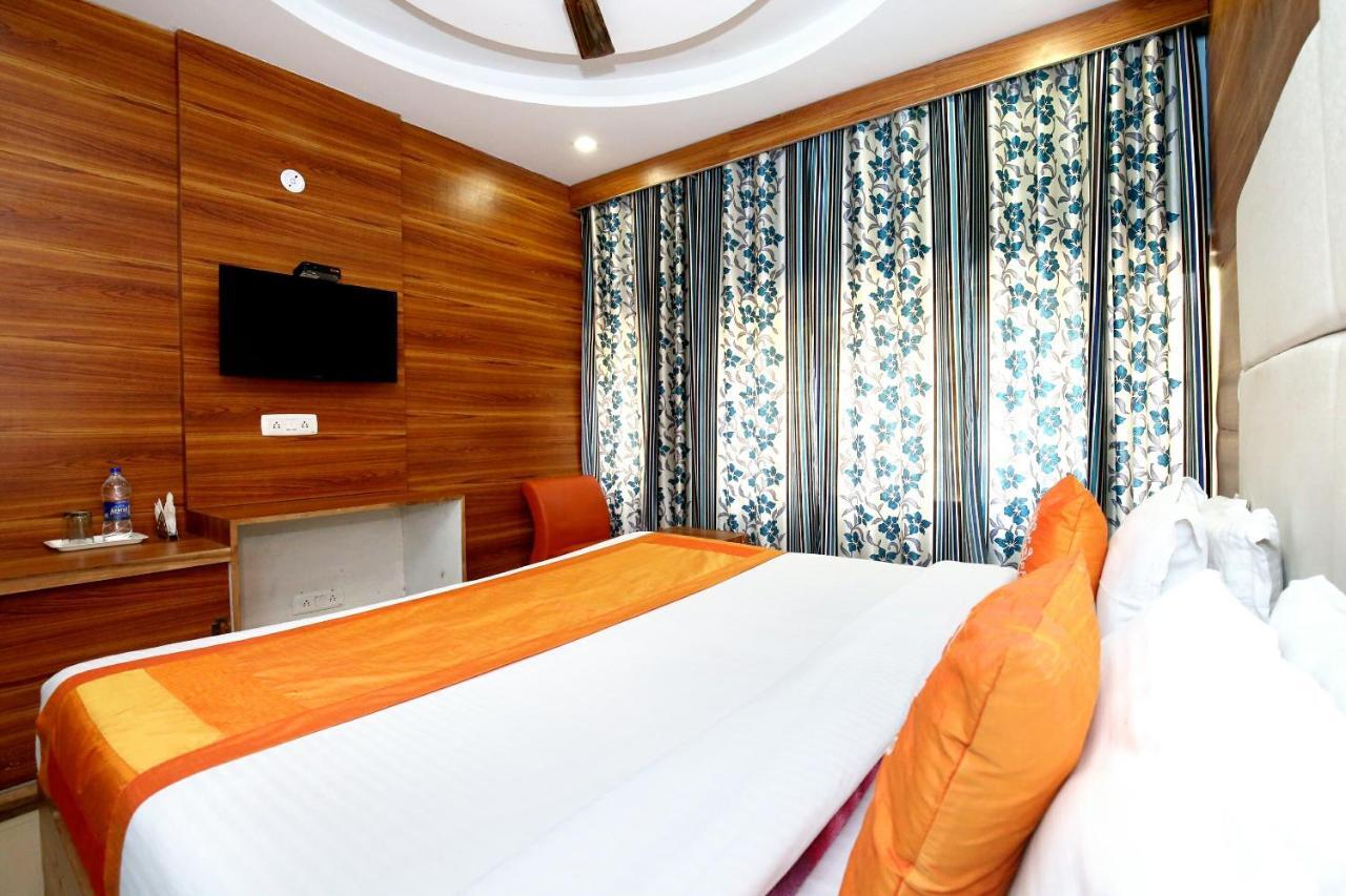 Oyo 8622 Hotel Grand Inn Chandigarh Ngoại thất bức ảnh