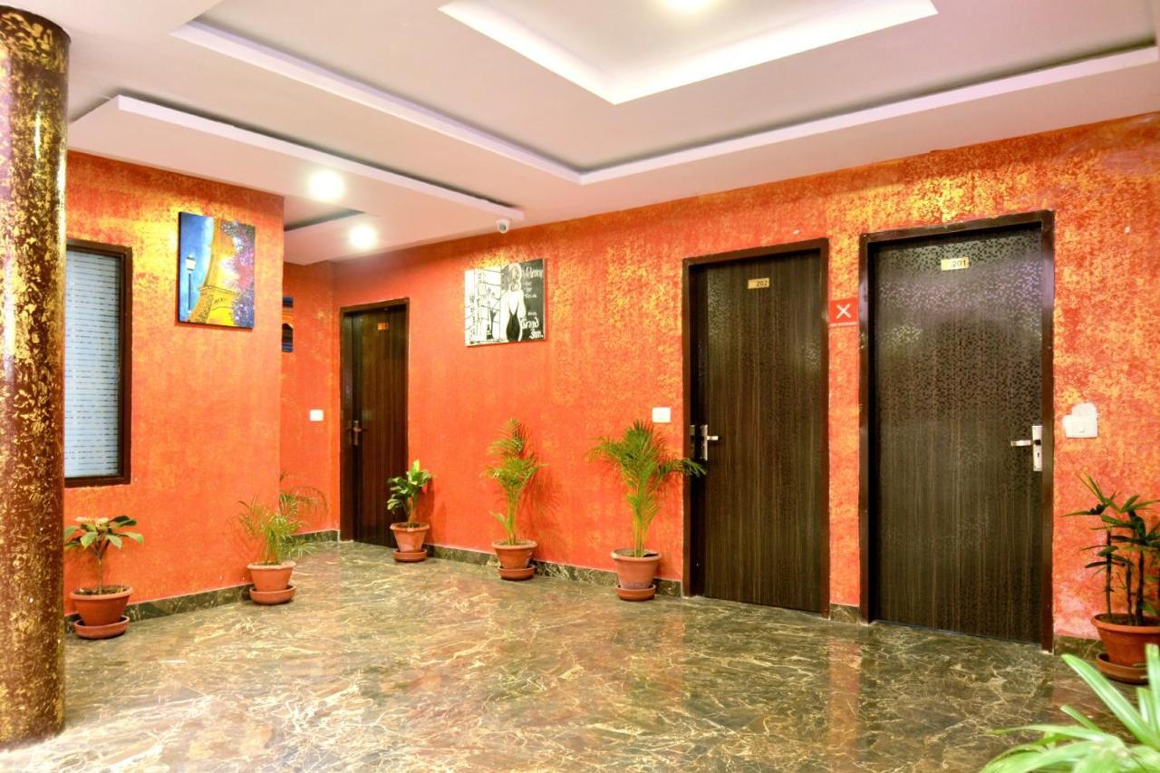 Oyo 8622 Hotel Grand Inn Chandigarh Ngoại thất bức ảnh